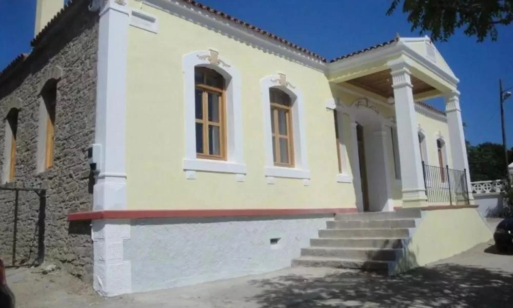 Ίμβρος: Επαναλειτουργία των σχολείων και επιστροφή ζευγαριών δίνουν νέα πνοή